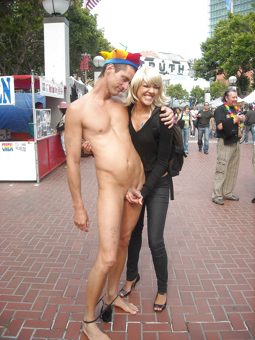 Guy walks nude in New Orleans (Mardi Gras) #24609796