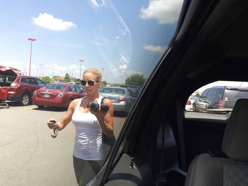 Mujer sexy 1
 #30983012