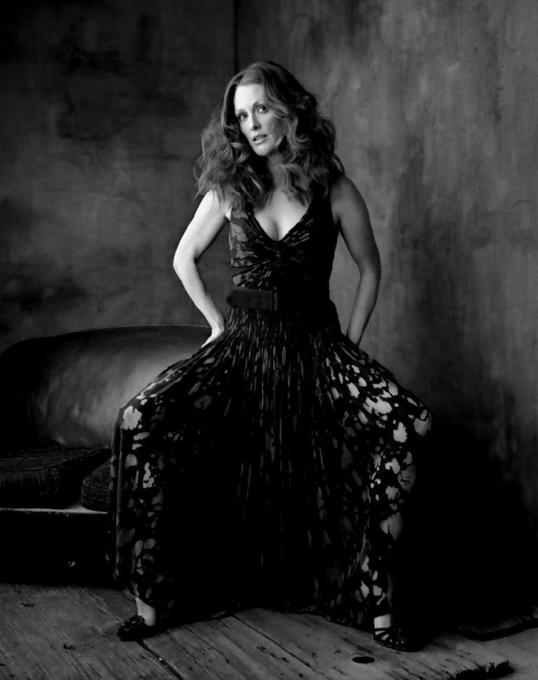 Amazing Julianne Moore #31087455