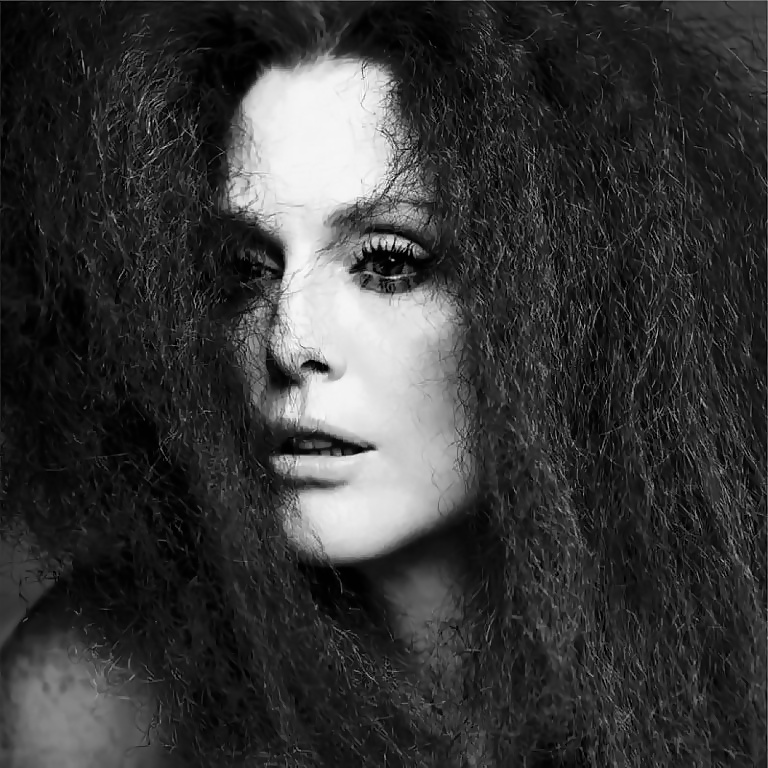 Amazing Julianne Moore #31087618