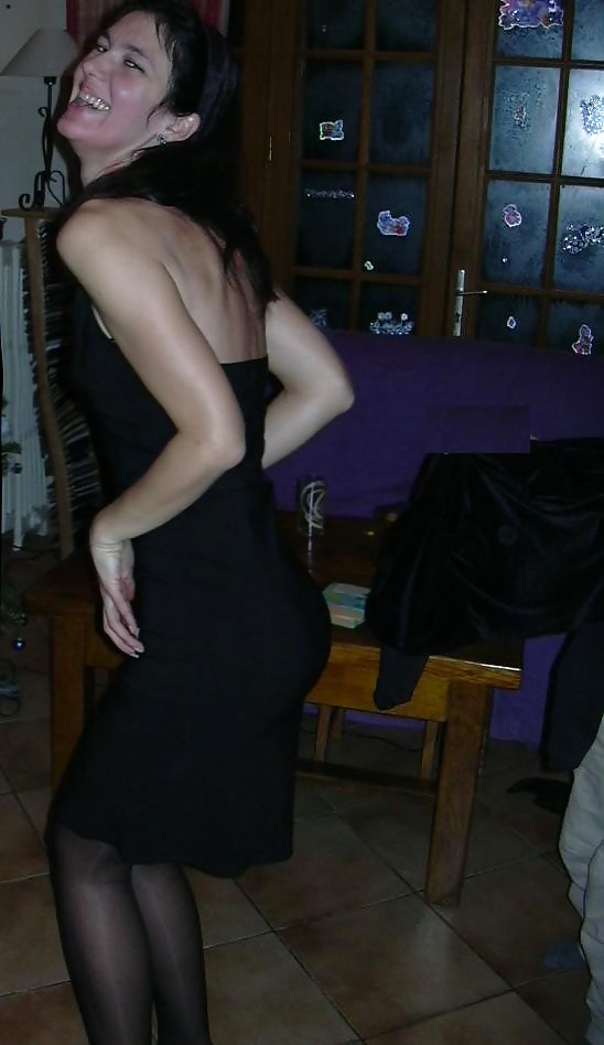 Frensh slut with tight black dress...en mode salope du soir #37478470