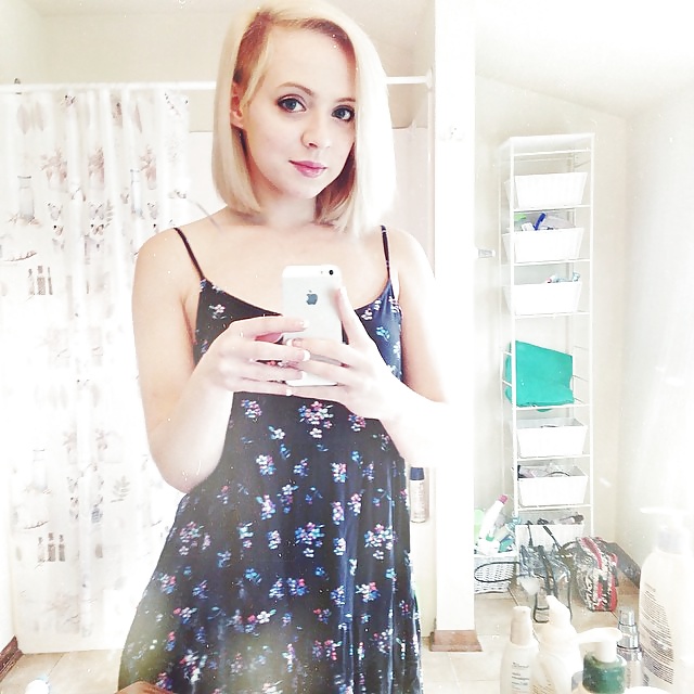 Madilyn Bailey singer #39366202