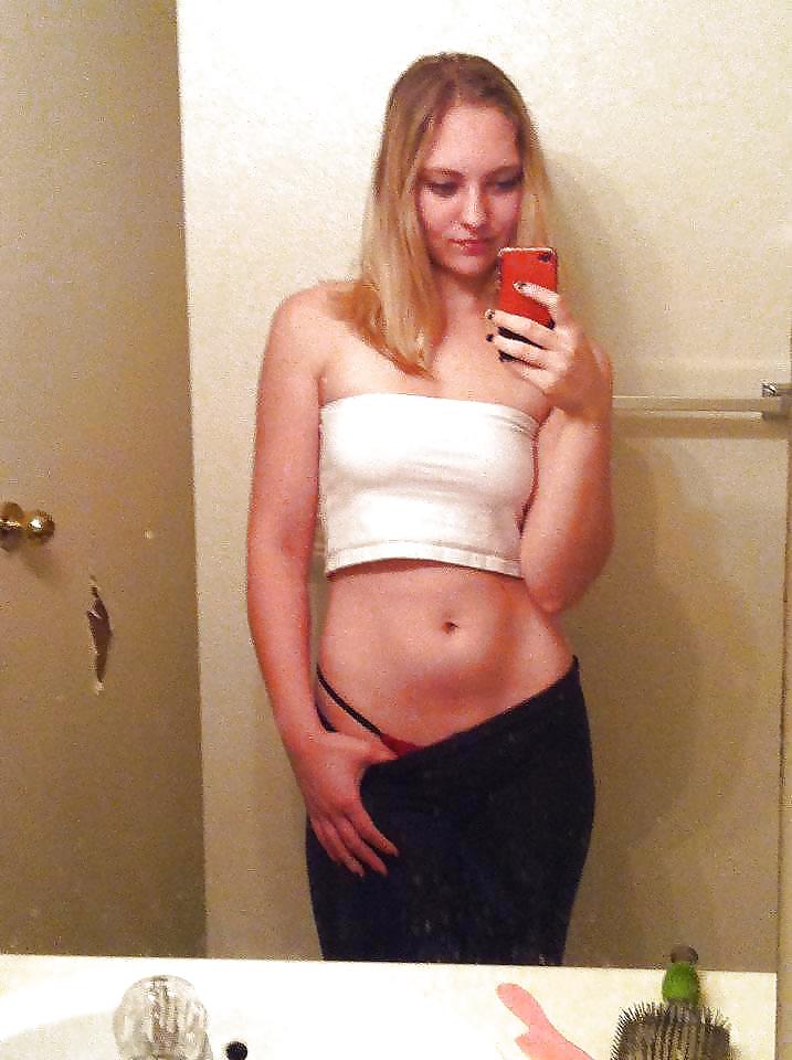 Very sexy amateur blonde #35385574