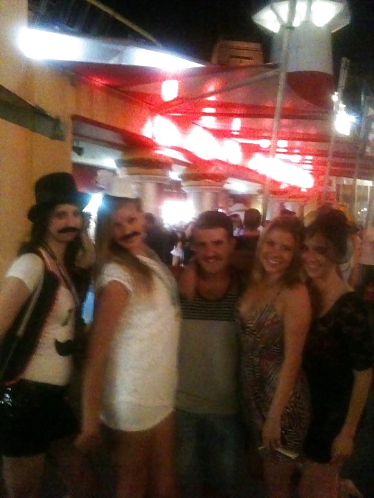 Cali chicks .... hellooo
 #40760931