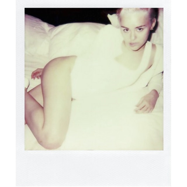 Miley cyrus nuda
 #40868638