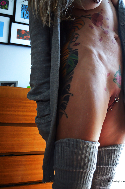 Chickz n ink
 #23651833