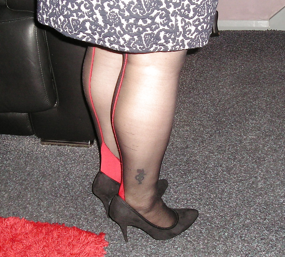 My girlfriends red seamed tights and heels #26960487