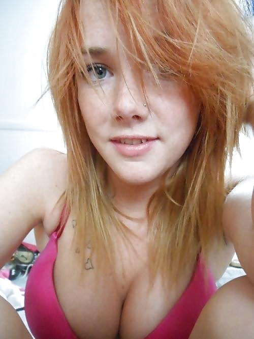Junge Teenager Von Facebook Selfie # 2 #38907908
