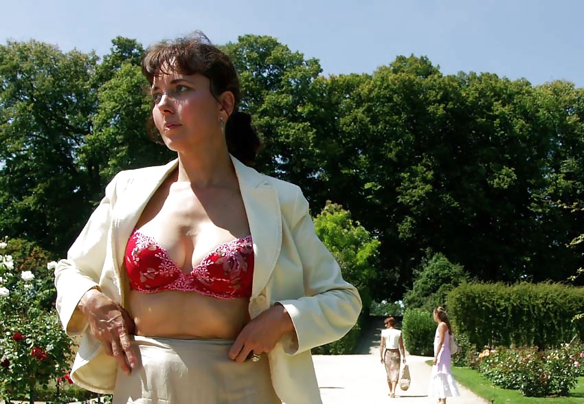 FRENCH NADINE flashing in a public park 2005 #24666870
