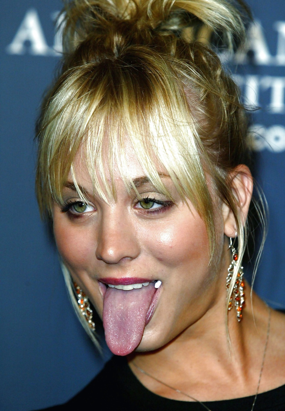 Kaley Cuoco #29728037