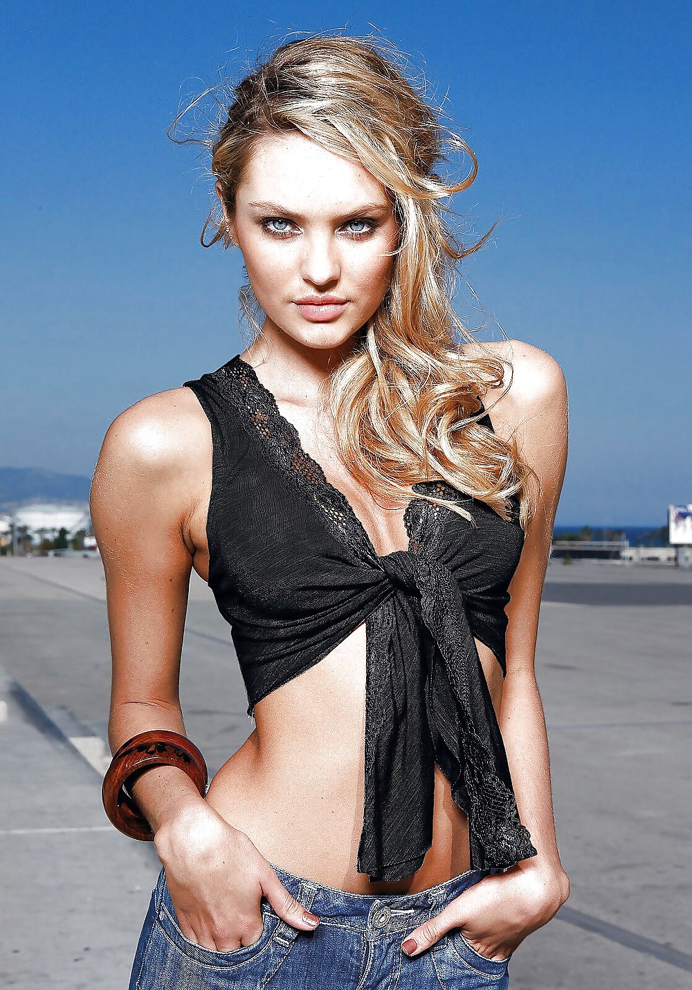 Candice swanepoel mega colección
 #23823721