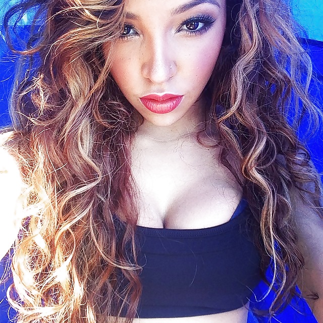 Tinashe 
 #31375240