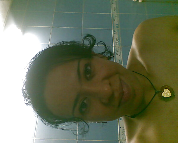 Chica árabe 2
 #32416997