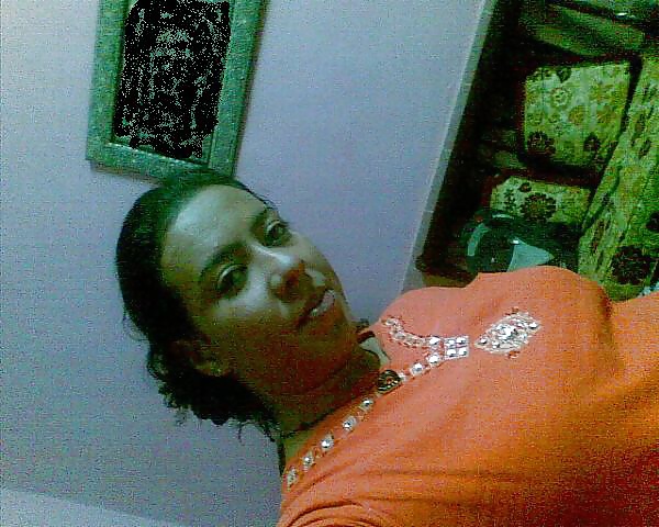 Chica árabe 2
 #32417004