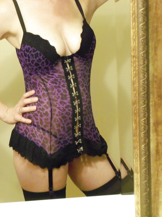 金髪の素人女性
 #27164433