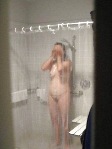 Spying on my naked mom - pixs  from cellphone #33908844