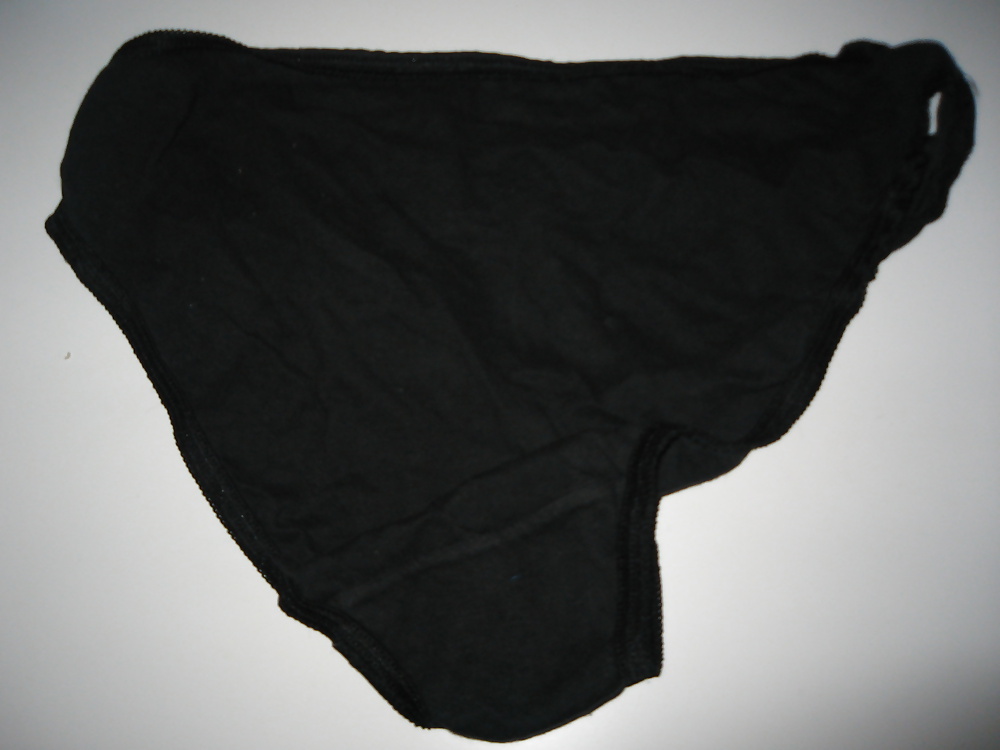 Stolen panties - 33 year old Malaysian Chinese #27472909