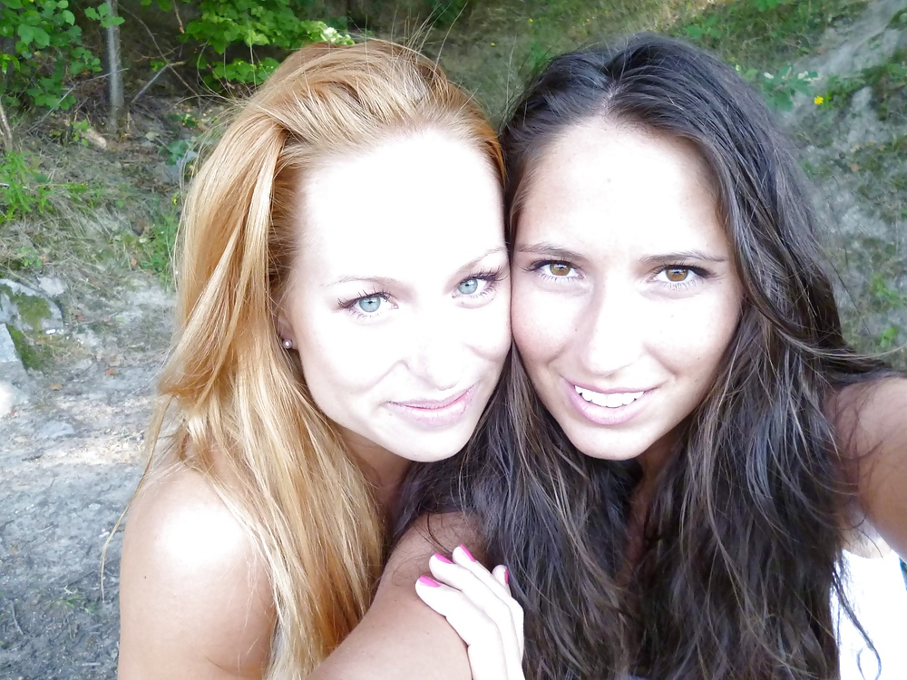 Abigail Und Amateur Alicia Modellierung Freunde #26903731