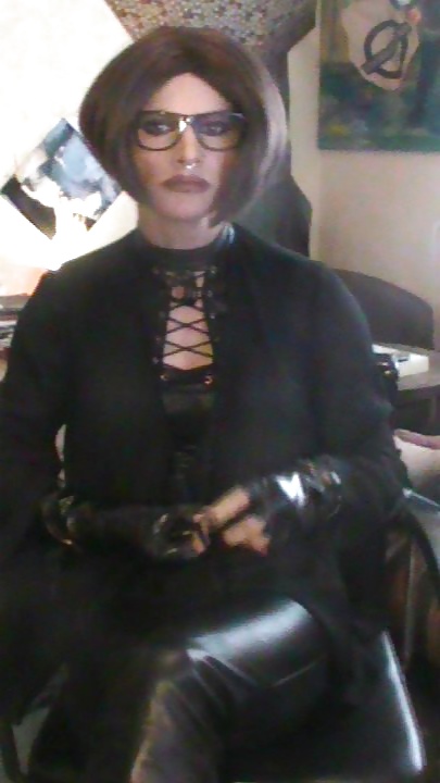 A different kind of colours #27619484