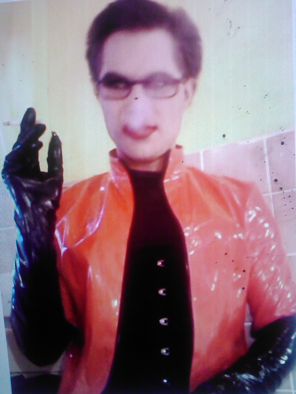 A different kind of colours #27619587