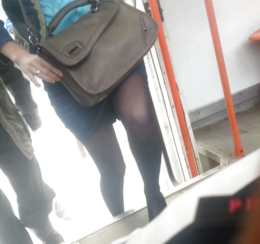 Spy feet,ass, face,legs and nylon in bus romanian #29118207