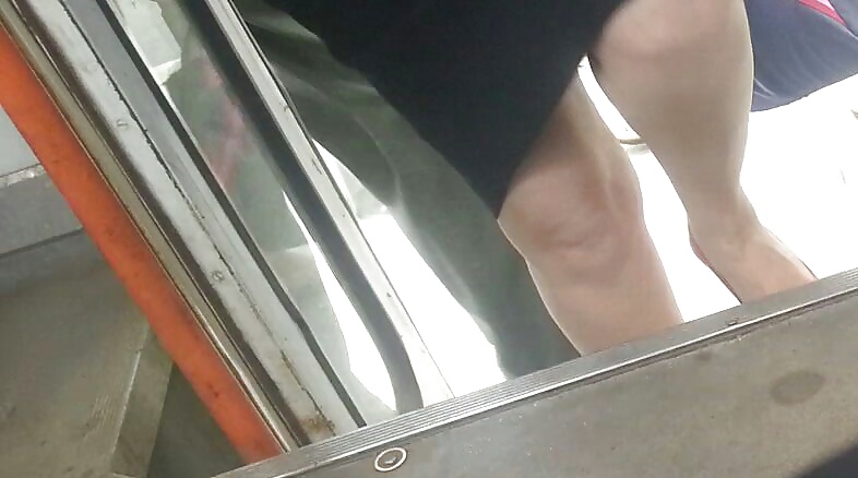 Spy feet,ass, face,legs and nylon in bus romanian #29118249