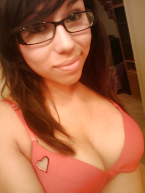 Sujetador rojo
 #34093437