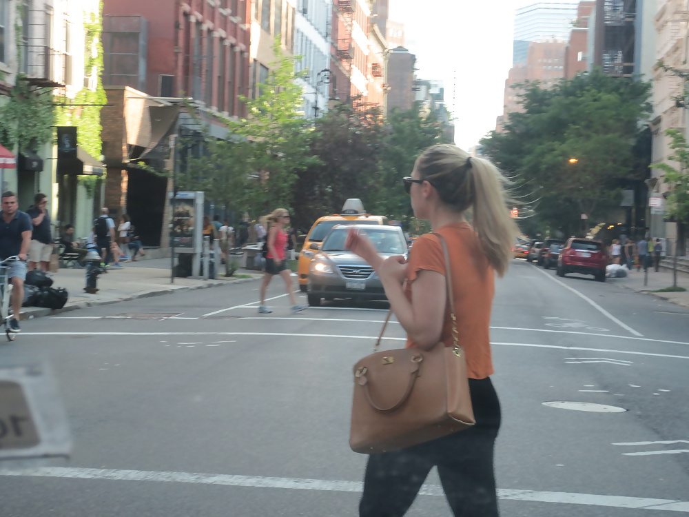 De la ciudad
 #27255564