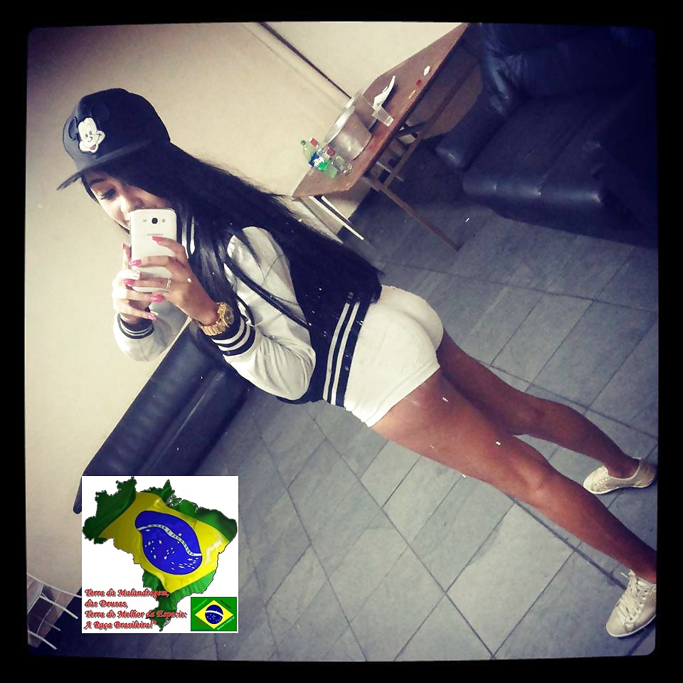 Brasilianische Frau, 10 #37512343