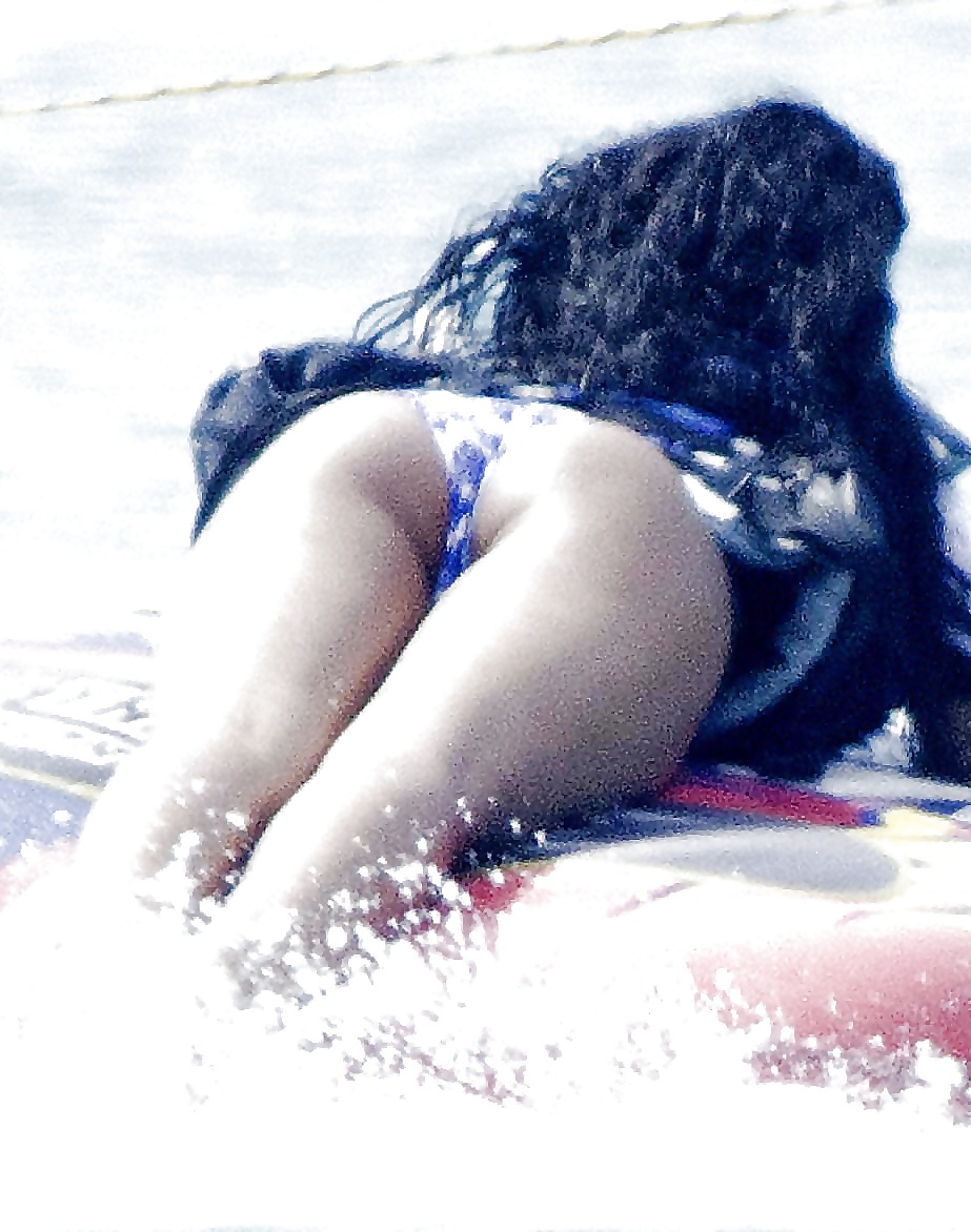 Lassen Sie Uns über .. Rihanna Ass (genießen Und Kommentar) Abspritzen #26085499