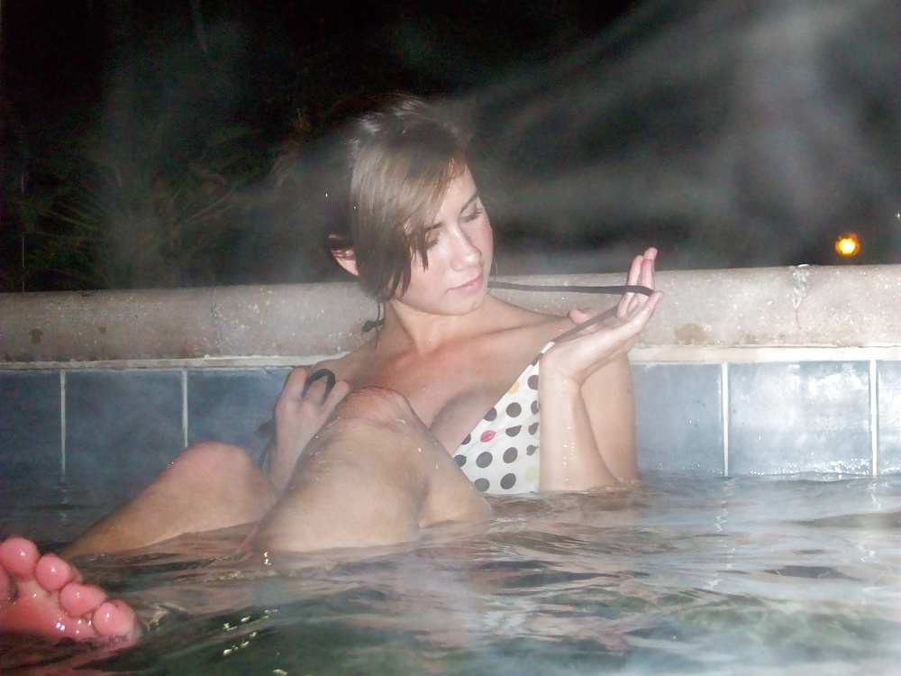 Big breast in the Jacuzzi - Llost Camer #35291530