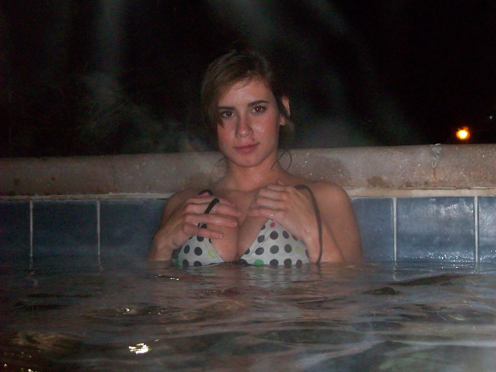 Big breast in the Jacuzzi - Llost Camer #35291629