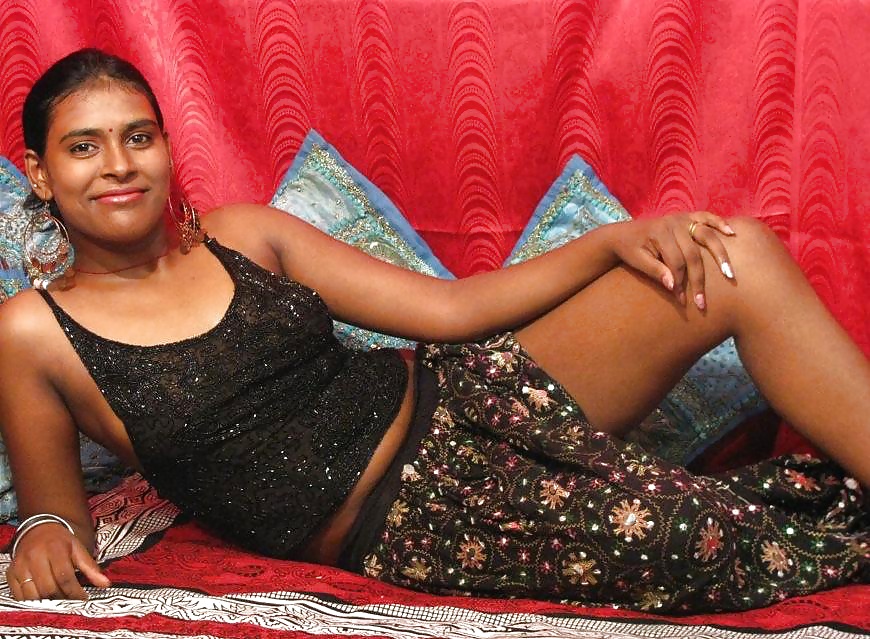Inside a house of Indian prostitution - Part 1 #26998119