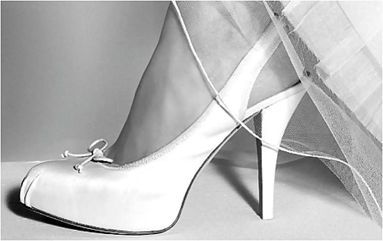 Zapato de novia
 #35084462
