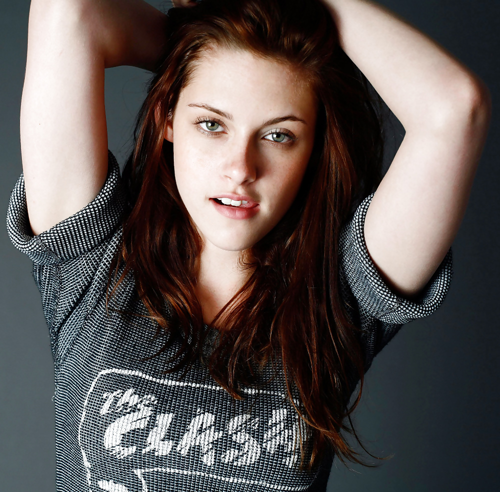 Kristen Stewart - Tribeca Potraits, 2007 #30351184