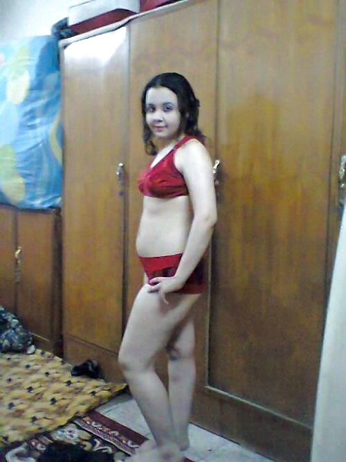 アラブ・グヌン ( パート10) 
 #32818568