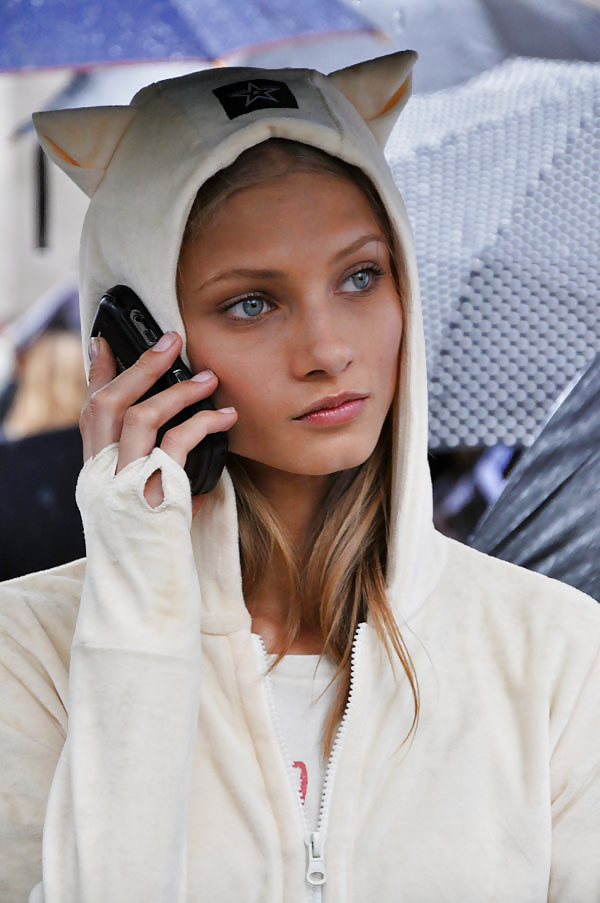 100枚の写真は、2
 #33316129