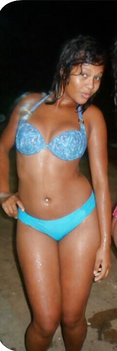 Pinquelo grande da baixada 03
 #33664228