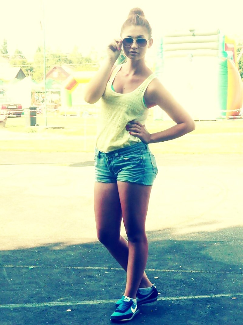 PL Girls 21 #33238087