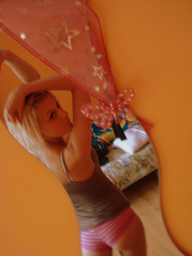 PL Girls 21 #33238107