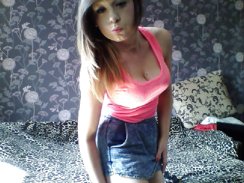 PL Girls 21 #33238162