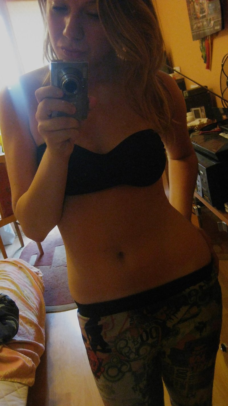 PL Girls 21 #33238196