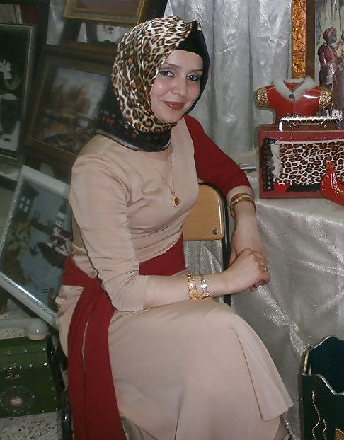 Turkish turbanli arab hijab #29609742