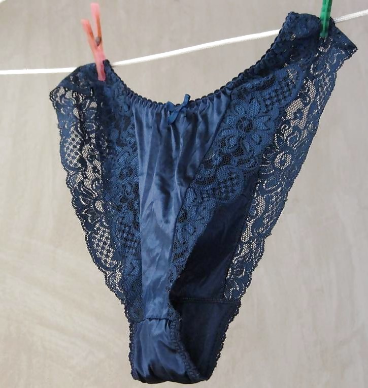 Nouvelles culottes strings
 #26021319