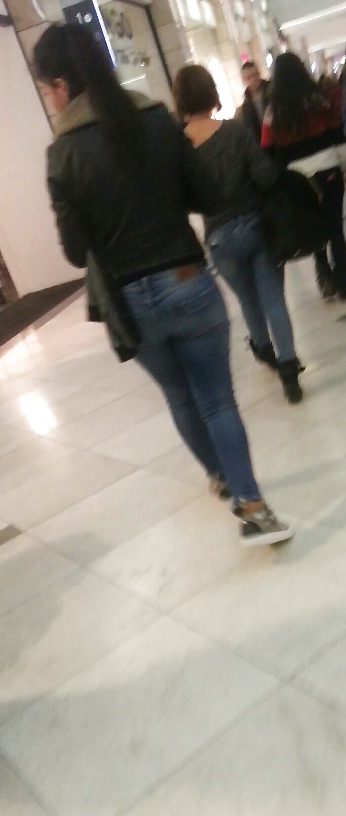 Spy sexy ass old + young in mall romanian #39113435
