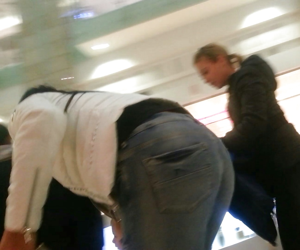 Spy sexy ass old + young in mall romanian #39113497