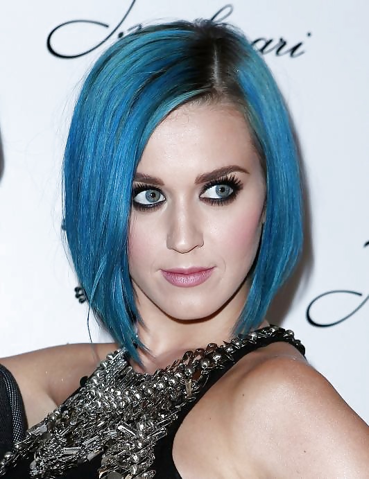 Katy perry
 #29139585