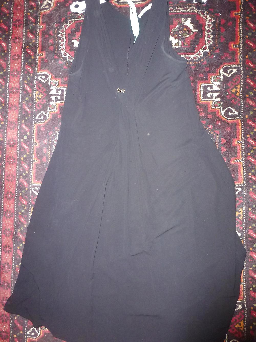 私の義理の母にザーメンをかける 黒いドレスとパンティー
 #37144529