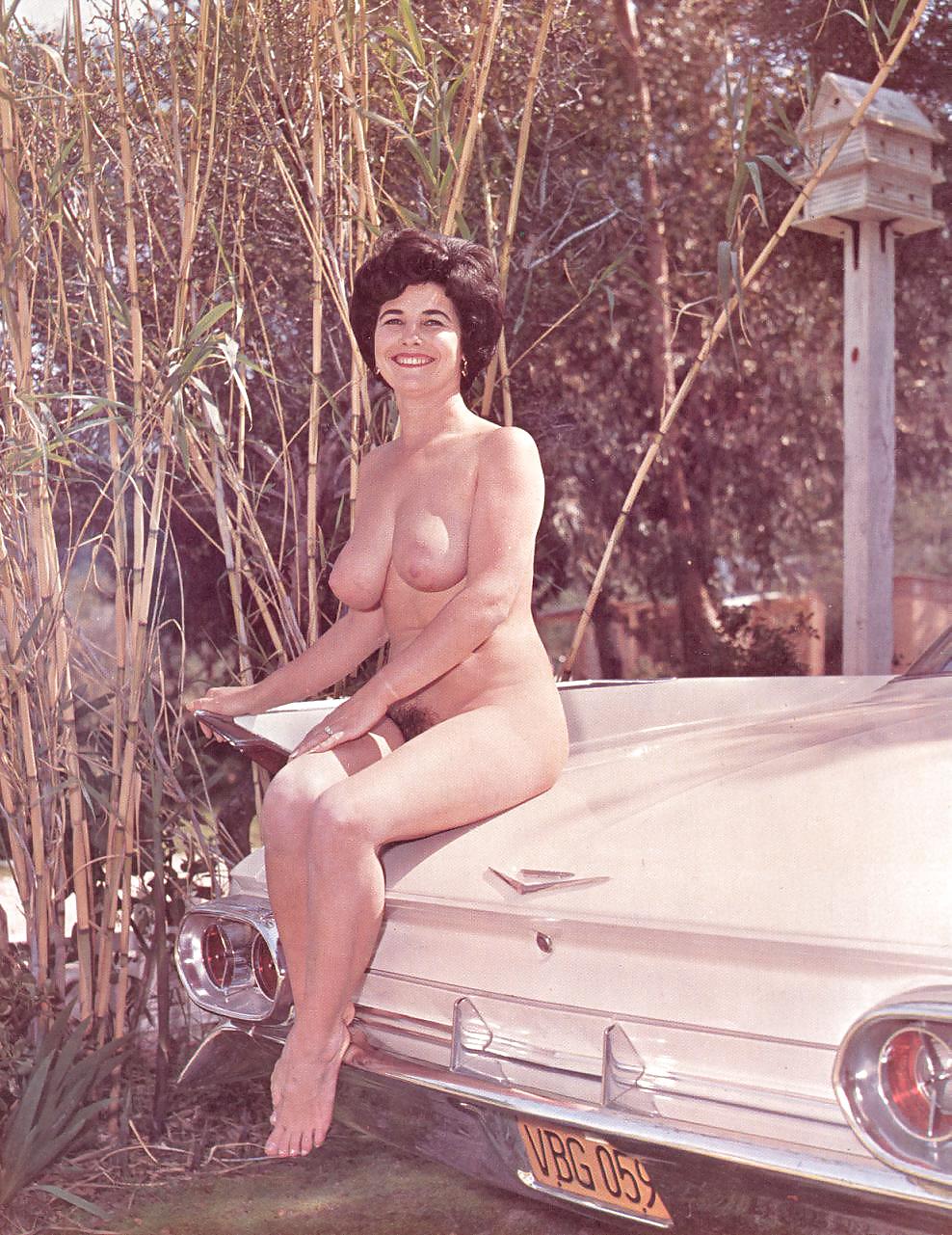 Nudo e senza vergogna - rivista nudista d'epoca
 #24241765
