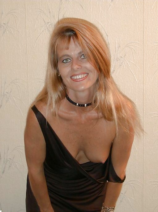 Only the best amateur mature ladies.84 #39804977